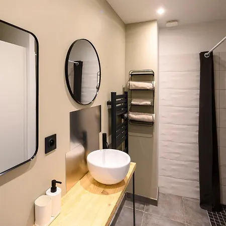 Le Passage Des Cinq - 5 Min Du Tram 15 Min Strasbourg Centre Apartment Eckbolsheim Exterior photo